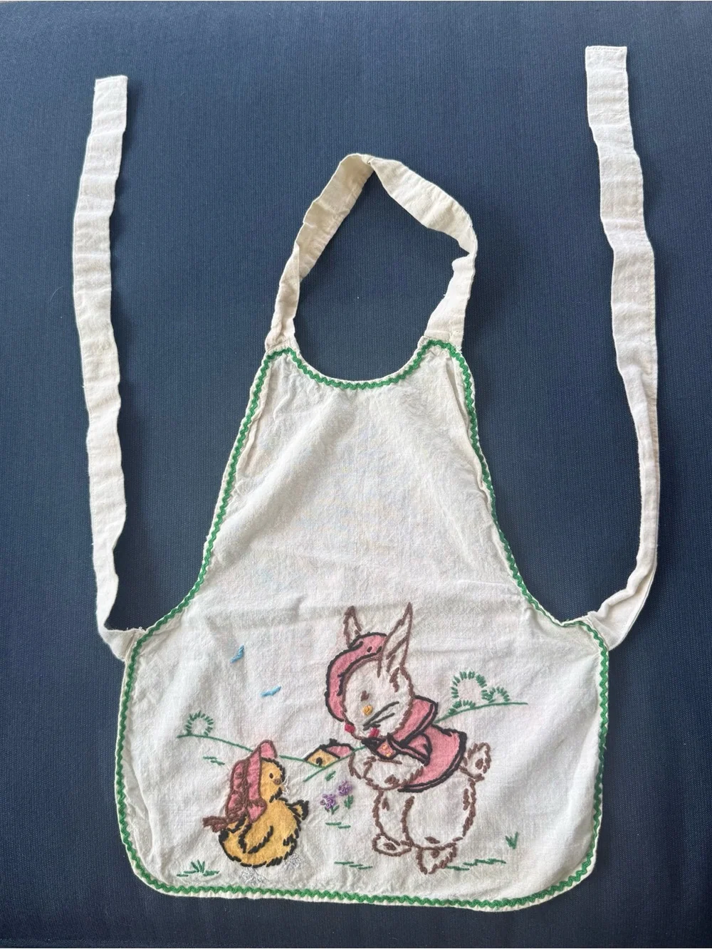 🆕VTG Handmade Baby Bib🆕